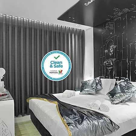 Solar Antigo Porto Aeroporto Bed and Breakfast