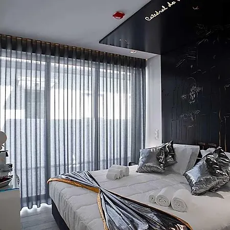 Bed and Breakfast Solar Antigo Porto Aeroporto Maía
