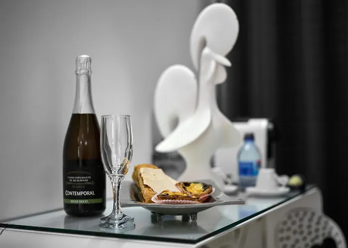 Bed and Breakfast Solar Antigo Porto Aeroporto Maía