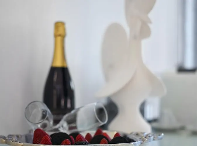 Bed and Breakfast Solar Antigo Porto Aeroporto Maía